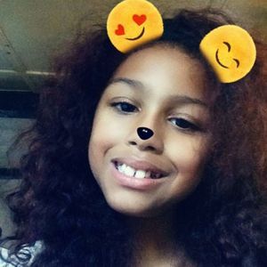 Meet your Posher, Symone